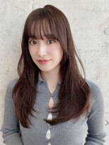 ディーエックス スリー(Dxxxx III)&nbsp;20代ロング　レイヤーカット　KURO