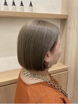 ヴィフアヴェダ(Vif AVEDA)の写真/髪と頭皮に優しいオーガニックアヴェダカラーで、カラーの不安も解決♪髪を大切に扱い続けられるカラー★