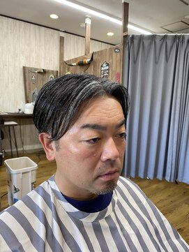 MEN’S HAIR/サーフカール/刈り上げセンターパート/印西