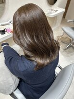 ベル サウス(BHEL south) 津市ロングレイヤーカットハッシュカット透明感カラー重めロング