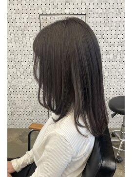 アコロン 武蔵小杉(acoron.) ツヤ感が際立つナチュラルミディアム×武蔵小杉