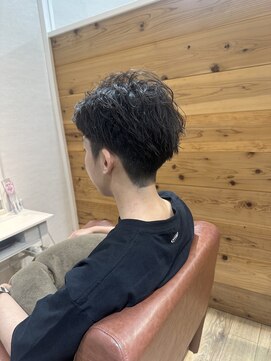 リーク(LEEK) メンズショート◎パーマ履歴あり