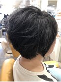 くせ毛ショートボブ