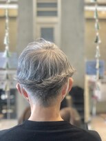 ヘアールーム プリズム(Hair room Prism) おしゃれグレイヘア☆ショートボブ