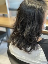 コスアンドコウ 横浜山下(Cos&Co.)&nbsp;イメチェンパーマ　くびれミディでセットが簡単