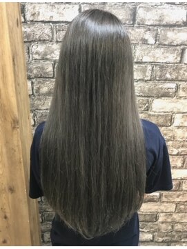 リバレイト(liberate) オリーブグレージュ