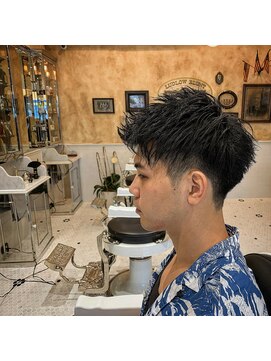 ルドローブラントオオサカ(LUDLOW BLUNT Osaka) 束感アップバング