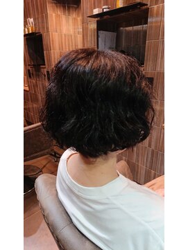 アクアヴィタエ(Aqua vitae) 癖アレンジショート