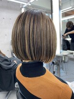 イキ 表参道(iki omotesando)&nbsp;モード/無造作ウェーブ/大人ガーリー[表参道駅]