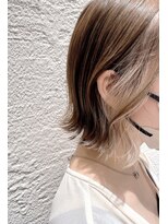 ジィップクリニカ(Zip clinica)&nbsp;ミルクティーベージュインナーカラー 担当近森