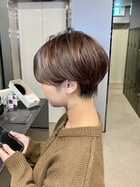 ハルキ ミナト ジャパン オオサカ(HARUKI MINATO japan OSAKA)&nbsp;40代50代小顔似合わせカットくびレイヤーエモージュ大人可愛い