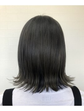 コンフィーヘアバイファースト(COMFY.HAIR by FIRST) 外ハネボブ