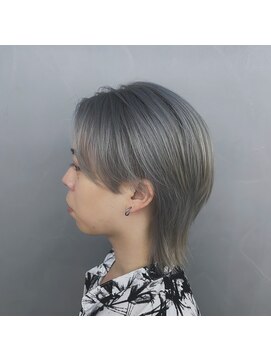 フリーラ 横浜(freera) シルバーアッシュ/メンズダブルカラー