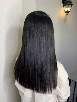 フレックス(FREEX)の写真/【元町駅から徒歩５分】うねりや広がり、クセが気になる…そんな方必見！周りから褒められる美しい髪へー＊