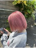 ピンク