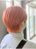 ハンサムショートなオレンジカラー♪