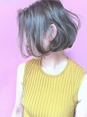 【lampオザキ】ブルーモノトーン、ルーズボブ