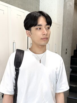 ヒカリス ヘアー 相川店(HIKARIS hair) ナチュラルセンターパート