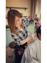 椎葉　広美/大人女性、メンズカット◎白髪カバーやスッキリメンズカット！落ち着いた居心地の良さ！