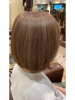 アイニ 河内小阪店(aini)&nbsp;白髪ぼかしカラー白髪ぼかしハイライト大人ショート30、40、50代