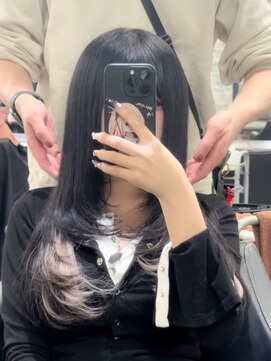 オズ 梅田店(OZ) エクステ80枚で作るレイヤーカット×インナーホワイトベージュ