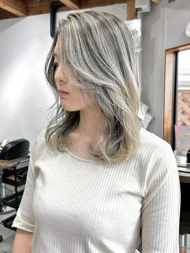 ラック 津田沼(LUCK) バレイヤージュ/ケアブリーチダブルカラーインナーカラー