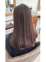 イオ(io)&nbsp;白髪ぼかしハイライト