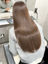 スラッシュホワイト テラッソ前店(SLASH white) 髪質改善/縮毛矯正/トリートメント/姫路