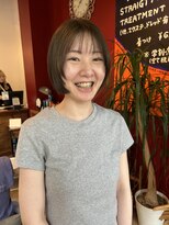 プロスタンセラ 透明感オリーブカラーボブ