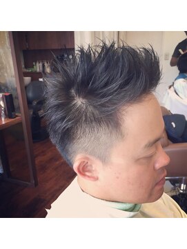 シザーファーム(Scissors Farm) 刈り上げショート