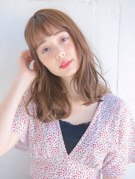 ルティア(Lutia) シースルーバング　グラデーションボブ　アッシュカラー