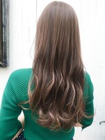 ネイヴィル オモテサンドウ(navile omotesando)&nbsp;【yuka】ハイライトローライト×ベージュカラー20代30代40代