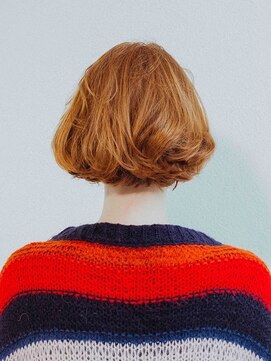 イコール バイ プロデュース 町田駅前店(equal by Produce) ハイトーンショートボブ