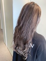 エル(EL by green)&nbsp;(akiko)スモーキーグレー×ハイライト×ロング