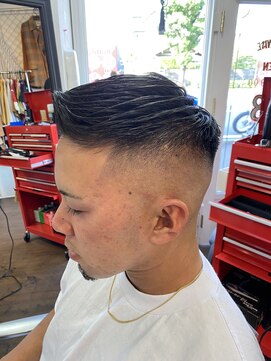 ウェスタンフィールドサーティーエイトトラッキン(Western field 38 trackin) スキンフェード(ハイフェード)