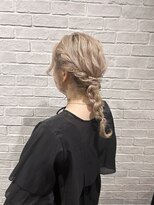 コル(col oodori)&nbsp;結婚式お呼ばれヘア