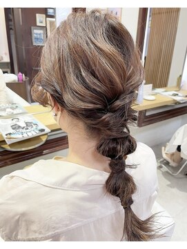 アイズウェスト(I's WEST) ヘアセット/人気NO1編み下ろし/結婚式ヘア/函館