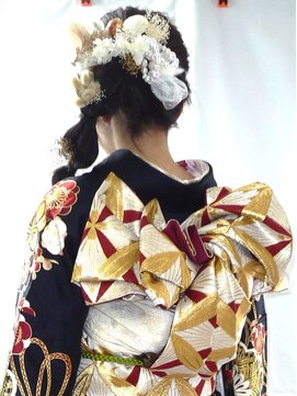 デザインヘアーピアジェ 八木店(DESIGN HAIR PIAGET) ☆2024ピアジェ成人式7☆着付・アップ・メイク振袖レンタル