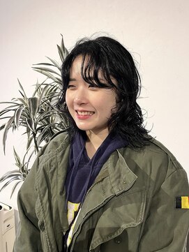 カフ(CAF) CAF ウルフパーマ/センターパート/ニュアンス/大阪/心斎橋