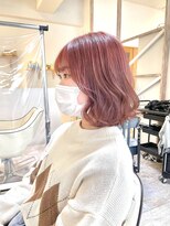 ヘイリー(HAILEY)&nbsp;【大人可愛い】切りっぱなしボブ/前下がりボブ20代30代40代