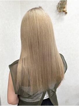 リングバイモアムー(Ring by Moremuu) ブロンドベージュ