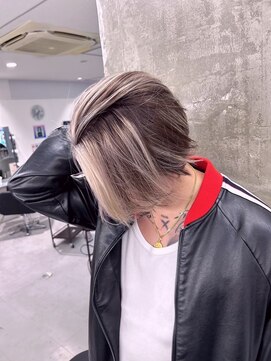 メンズサロン キング 枚方店(Men’s salon K!ng) 波巻きツイストスパイラルパーマ/フェザーパーマ/眉毛/メンズ