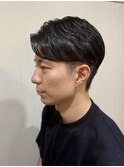 七三分けツーブロックナチュラル