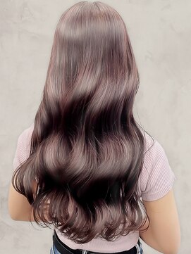 ラ ヴェラー(La valeur) ブリーチなしピンクブラウン艶感ロング秋カラー小顔レイヤー