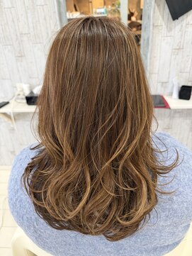 セレンディピティ(SERENDIPITY) ハイライト/グレージュ/ブリーチ/ロングレイヤー/野幌/江別