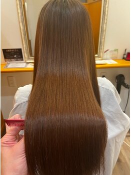 【ダメージを最小限に】髪の悩みを集中ケア。繰り返すたびに強くなる、うるツヤ髪へ