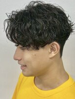 ジーニー 本厚木(Genie)&nbsp;サーフカール/刈り上げセンターパート/波巻きツイストスパイラル