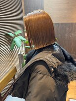 ダブル(W)&nbsp;透明感オレンジベージュ/切りっぱなしボブ