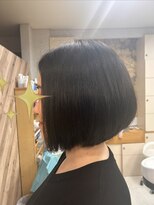 メルサ(Merusa)&nbsp;前下がりのグラデーションボブ