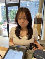 ローグ(Logue)&nbsp;まとまるミディアムレイヤー/グレージュ